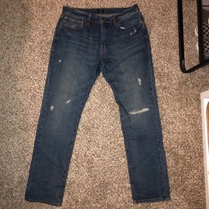 JCREW slightly distressed JEANS - 100% COTTON